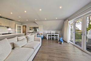 Living Room- click for photo gallery